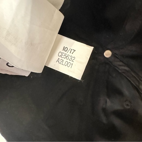 Adidas Black Faux Leather Hat with black logo - Picture 6 of 7